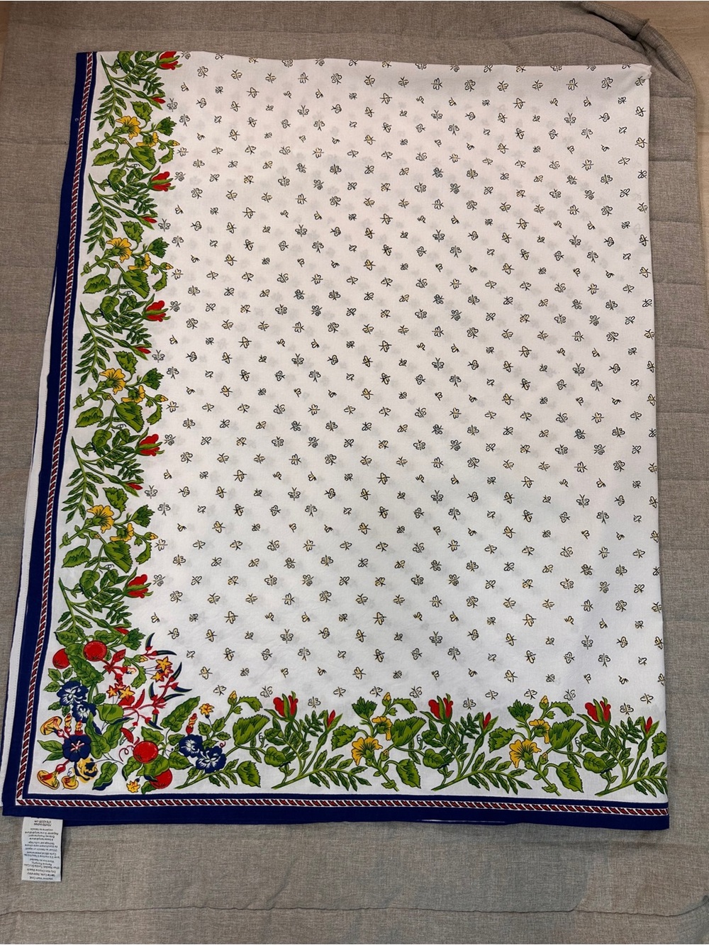 Williams Sonoma Garden Party Tablecloth Provence Floral French Country 70x90
